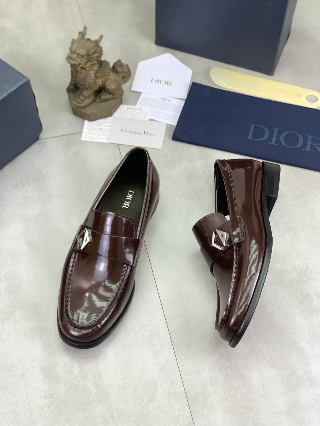 Men's men's shoes 💰P560 new style 💰high version 💎💎💎Dior original version! Top Italian purchasing agent! Men's business casual leather shoes, original imported open-edge beaded calfskin upper, ultimate texture, gentlemanly style, imported water-dyed cowhide inside, top-quality original Italian rubber outsole, first-class workmanship, top quality! Size: 39-44 (45 customized) 4️⃣ colors available
